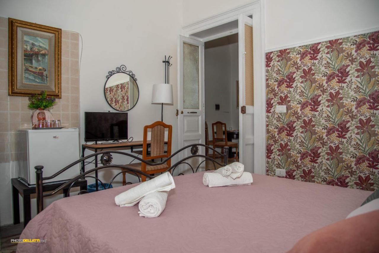 Victoria Suite Casa Vacanza Taranto Kültér fotó